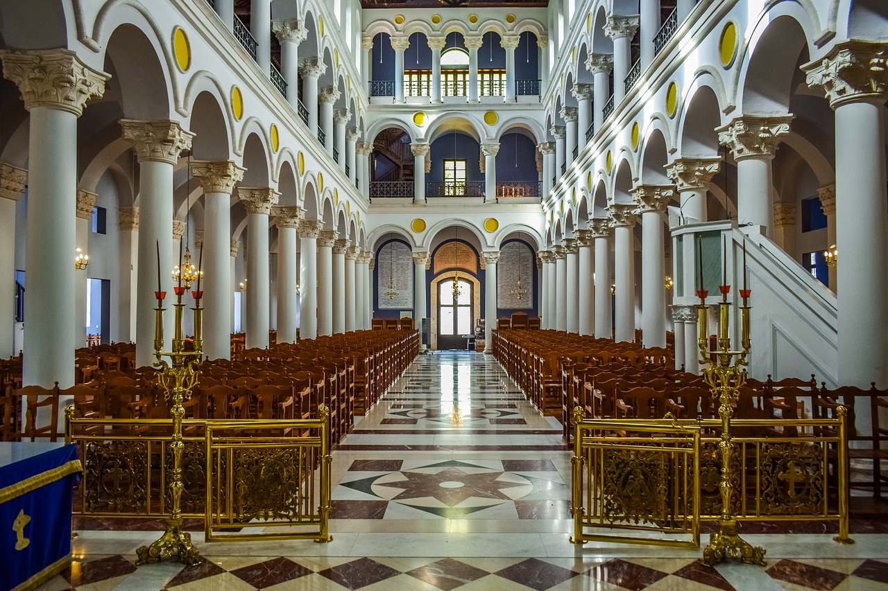 church  interior  architecture free photo