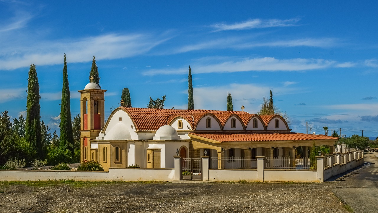 church  architecture  religion free photo