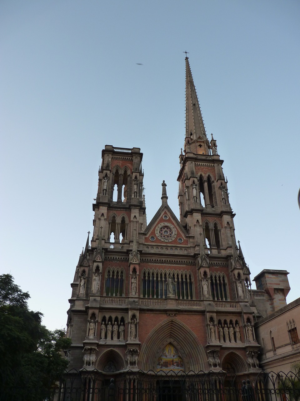 church spire architecture free photo