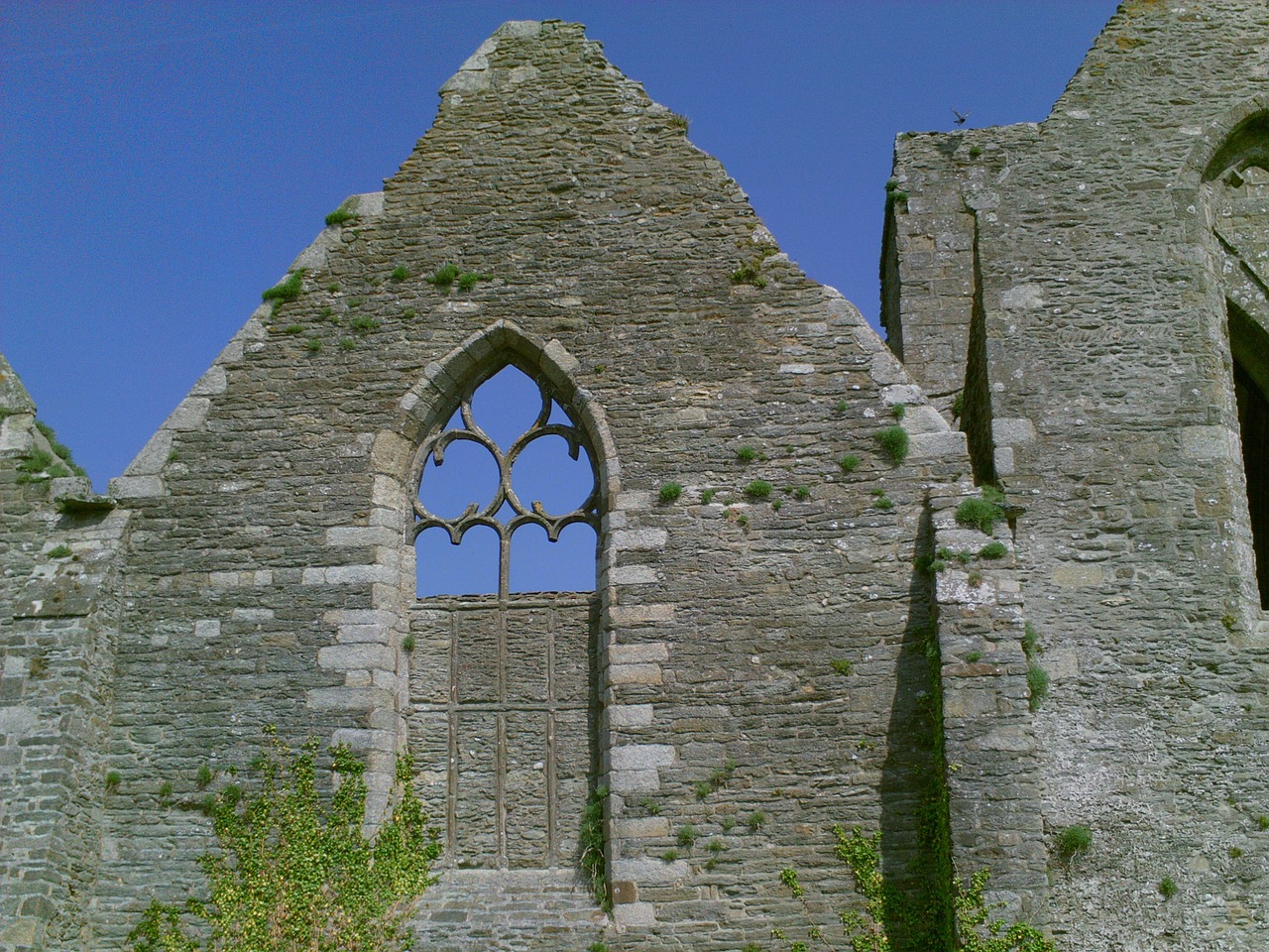 church ruin ecclesiastical free photo