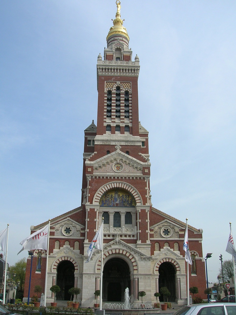 church arcihtecture our lady of brébières free photo