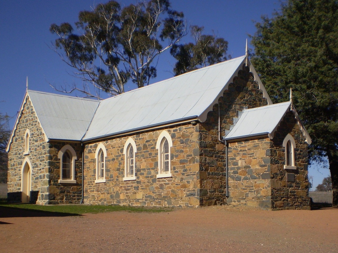 church country brick free photo