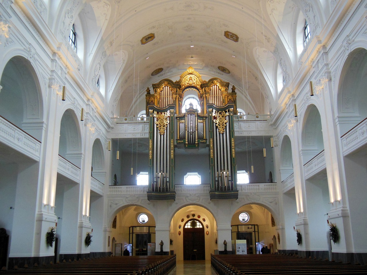 church altötting place of pilgrimage free photo