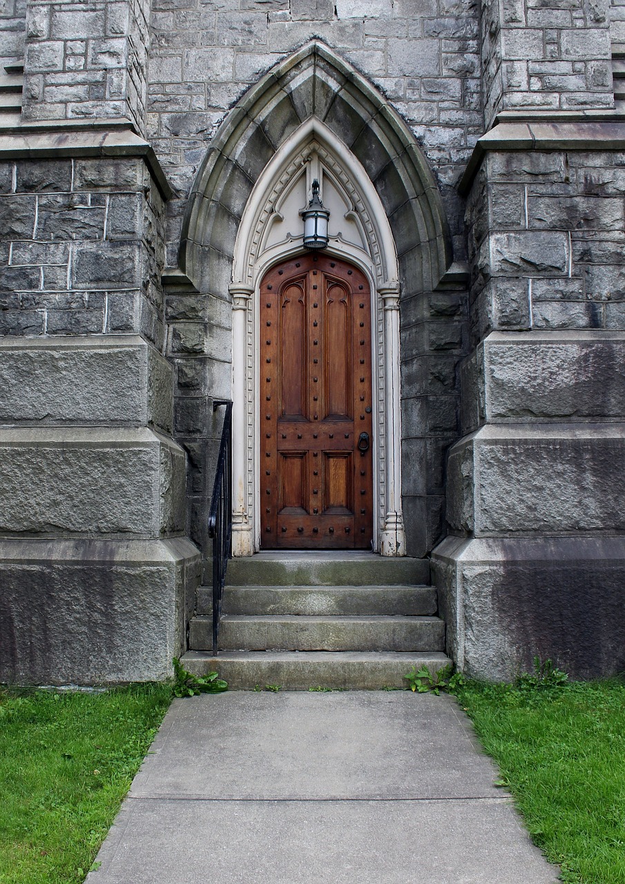 church door montpelier free photo