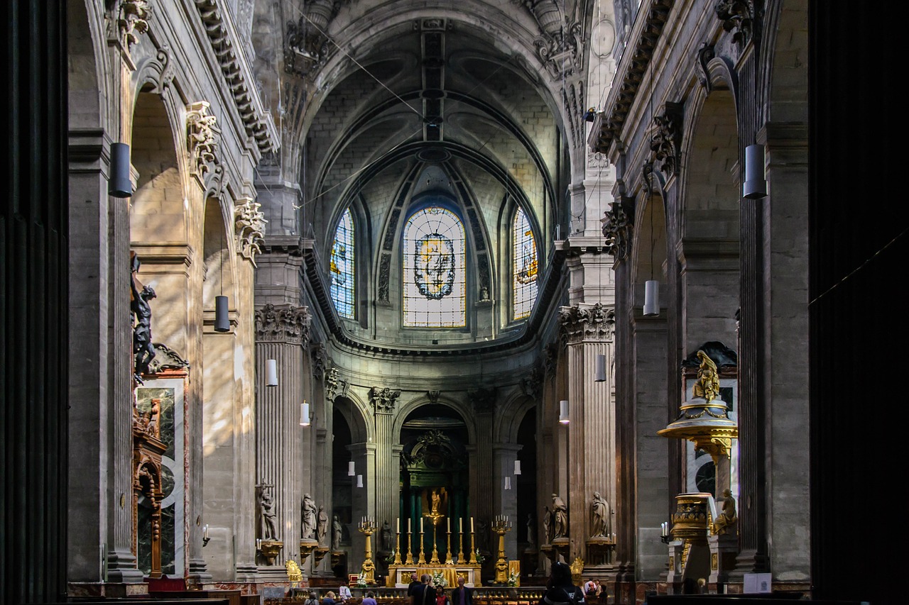 church nave roman catholic free photo