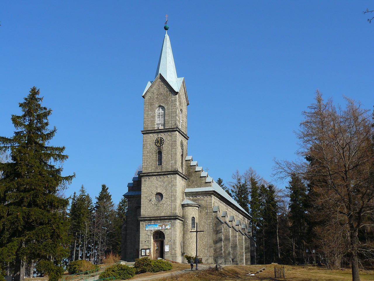 church architecture building free photo