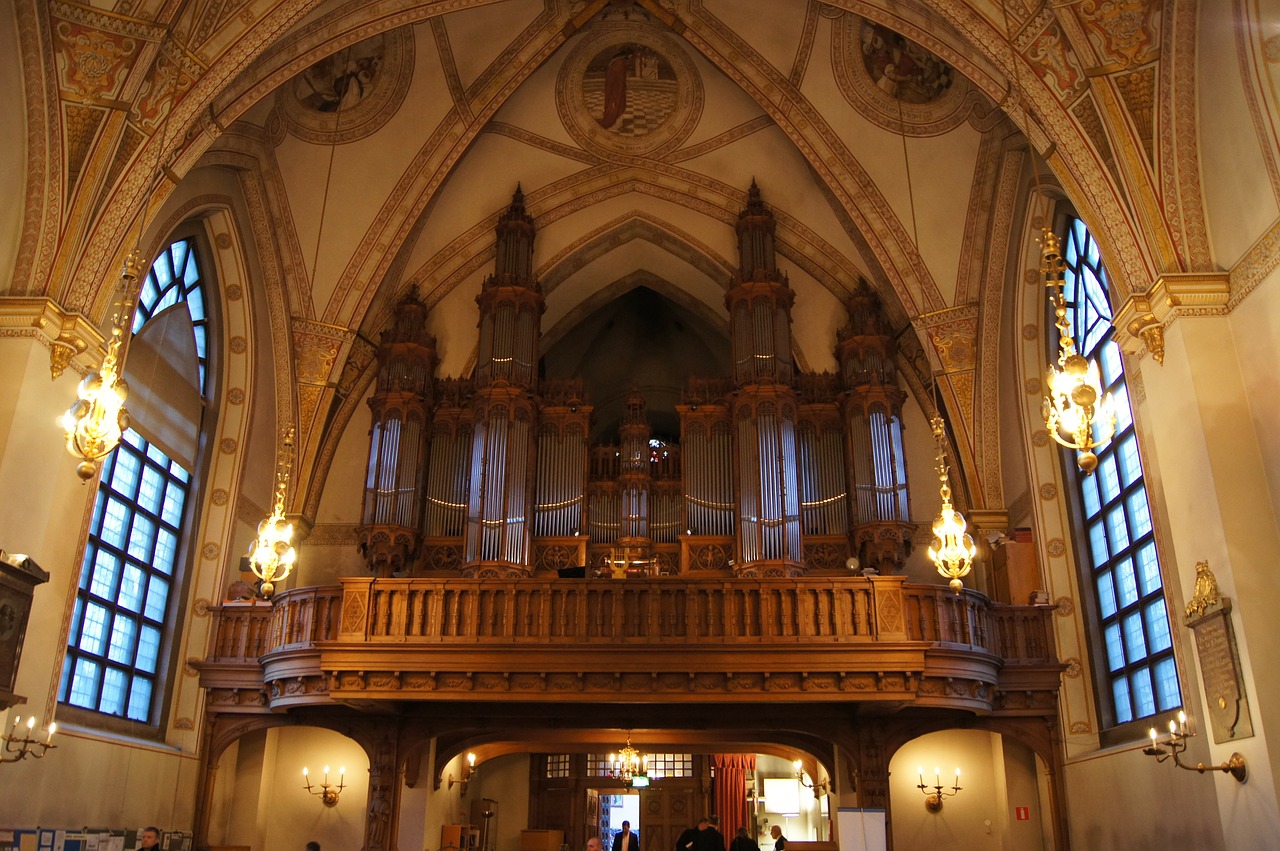 church organs balcony free photo