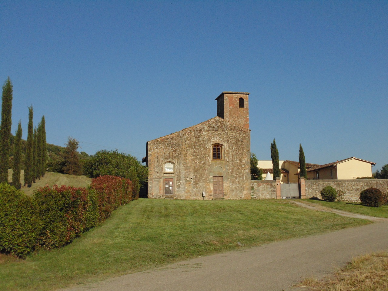 church borgo tuscany free photo