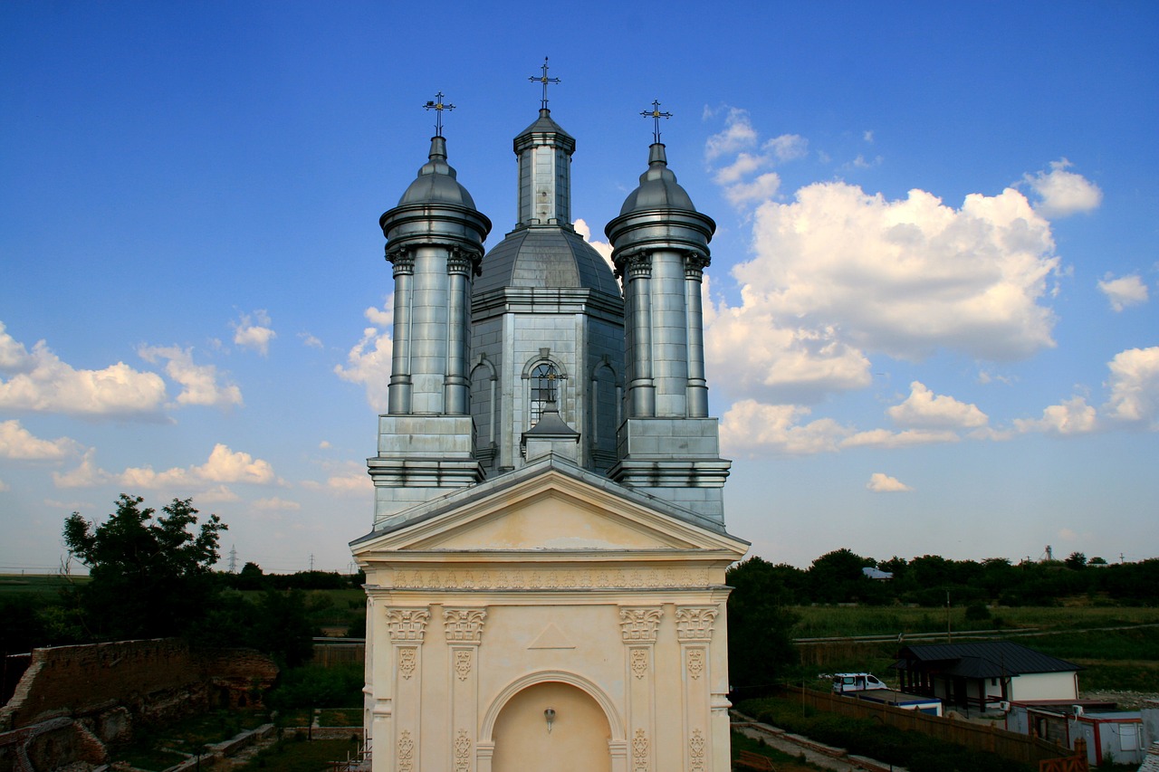 church sky cloud free photo