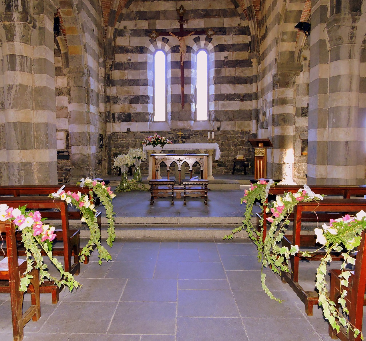 church inside altar free photo