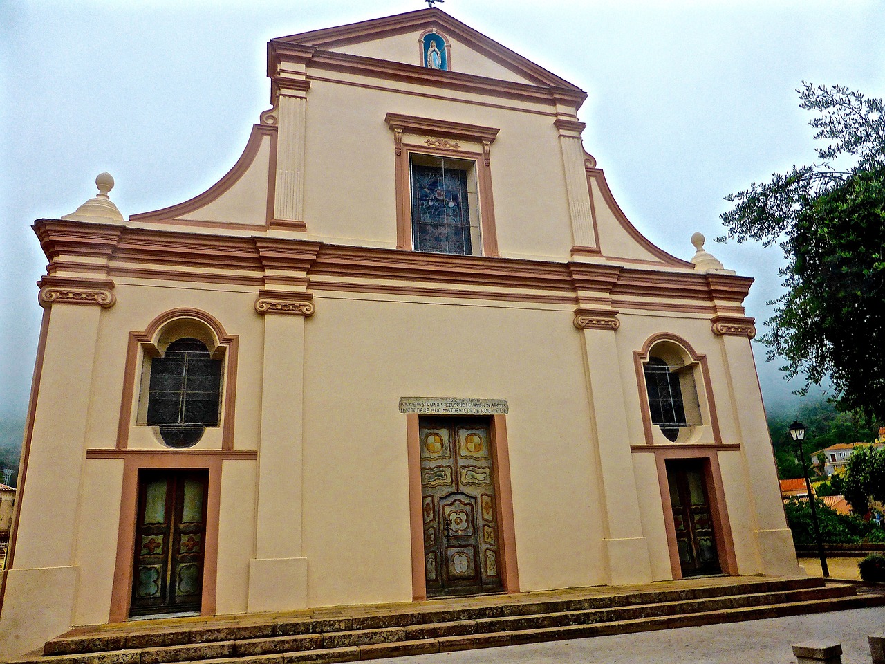 church facade corsica free photo