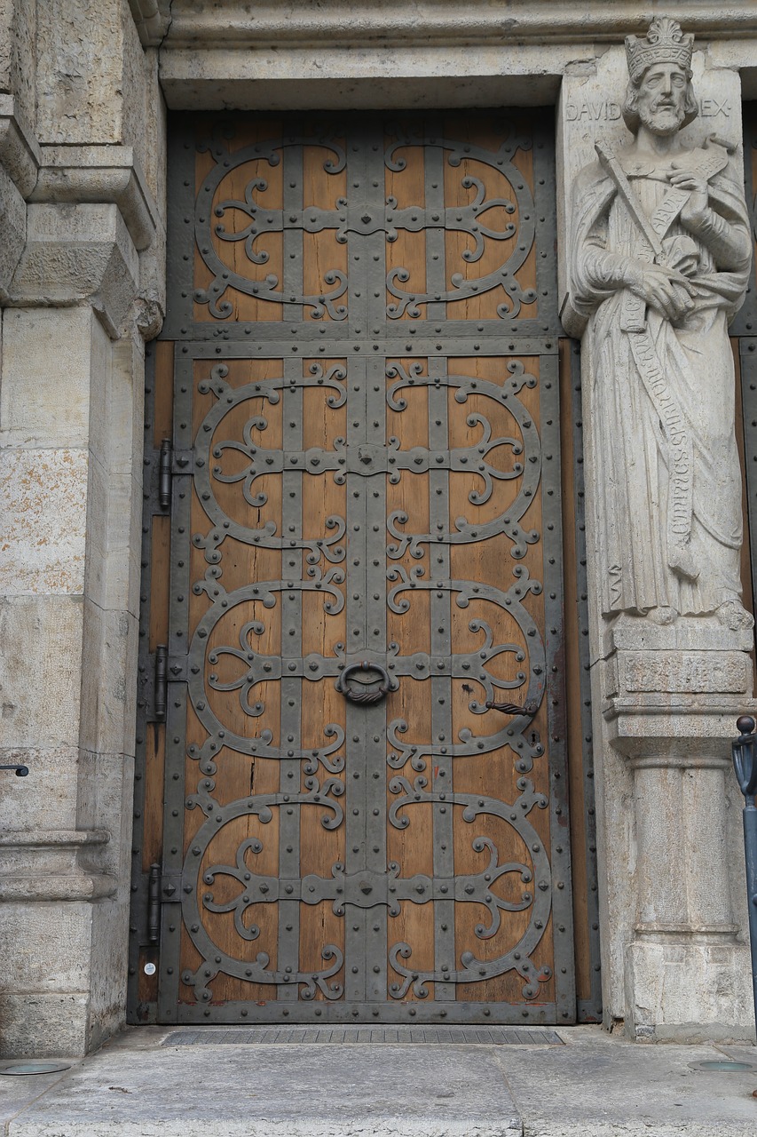 church door portal door free photo