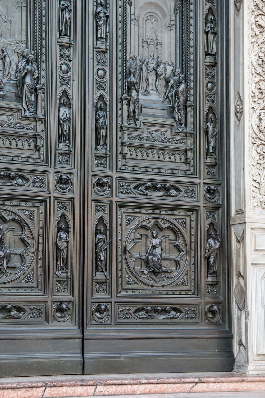 church door cathedral of florence florence cathedral free photo