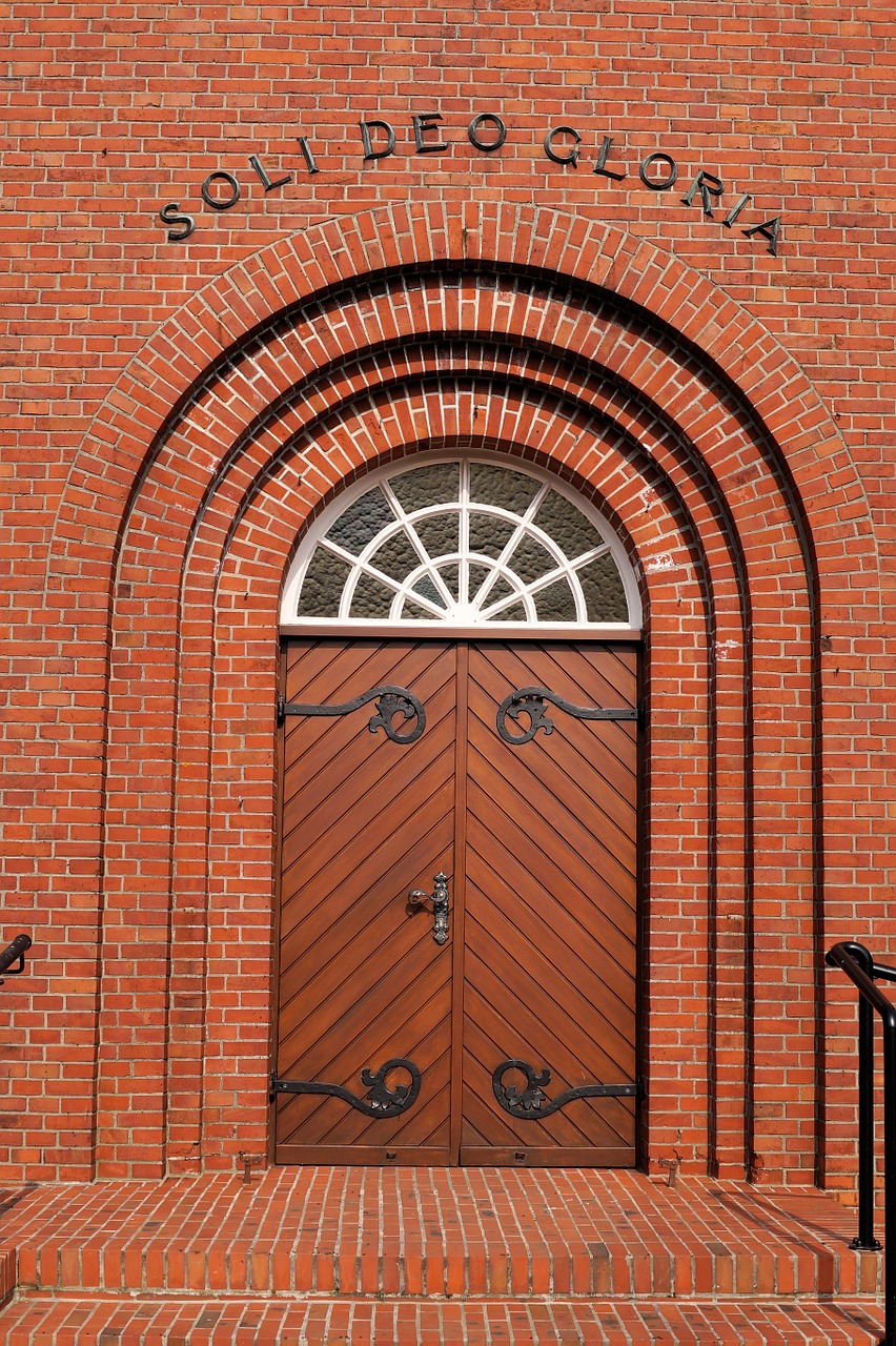 church door input portal free photo