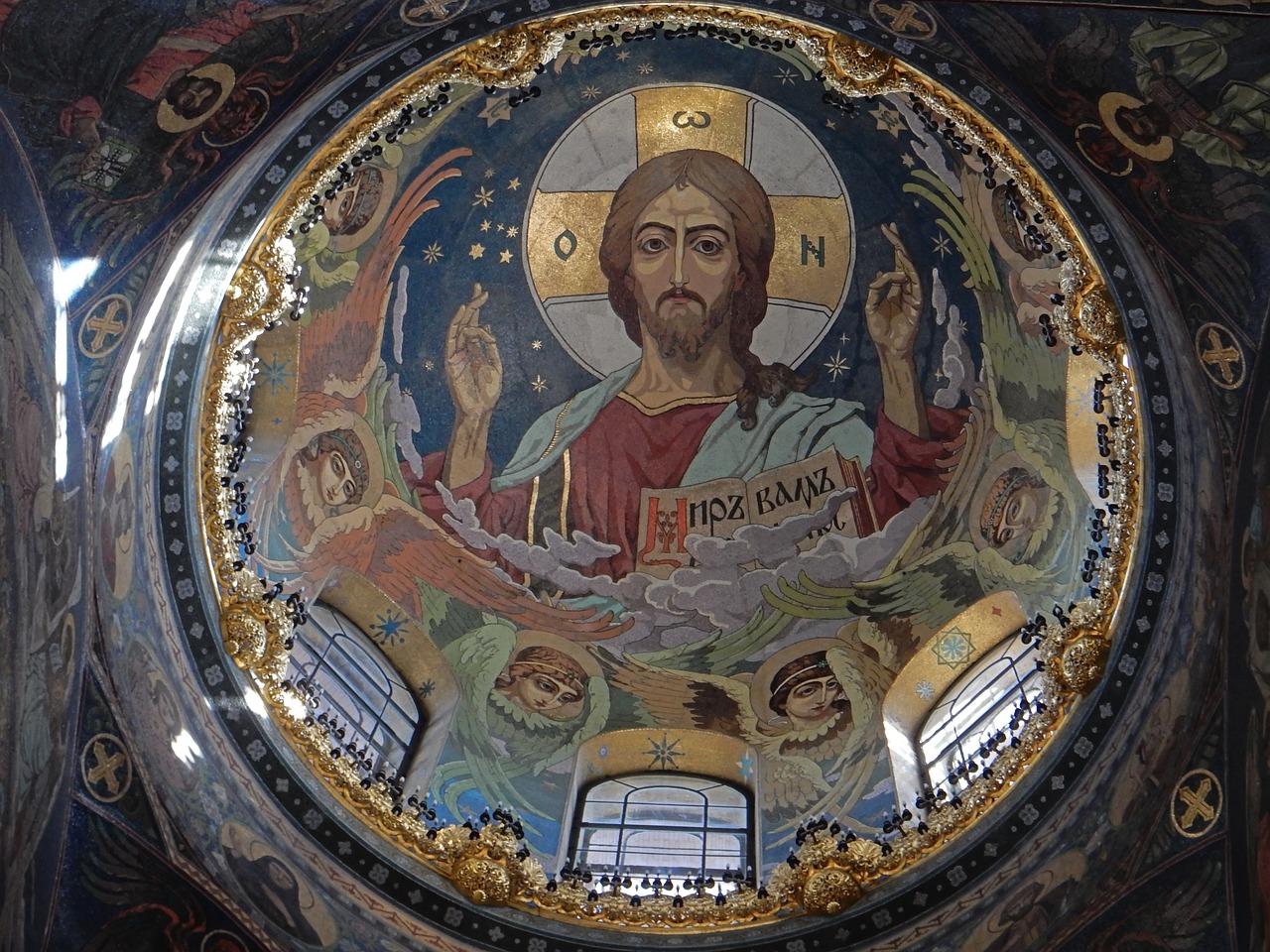 church of the resurrection  spilled blood  st petersburg free photo