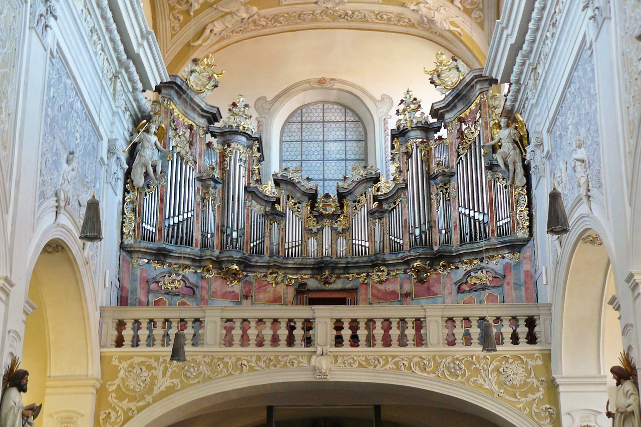 church organ organ church free photo