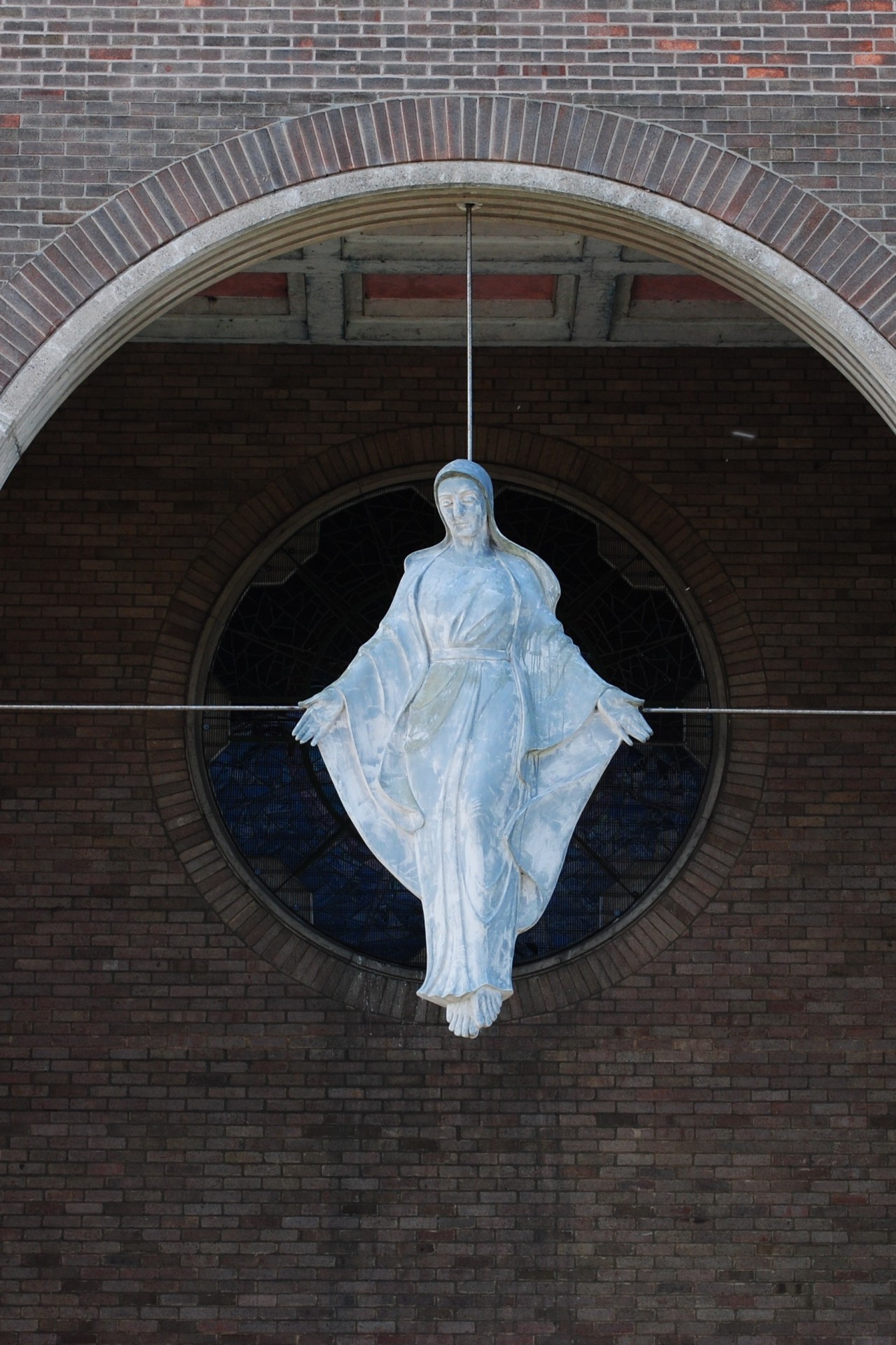 statue church suspended free photo