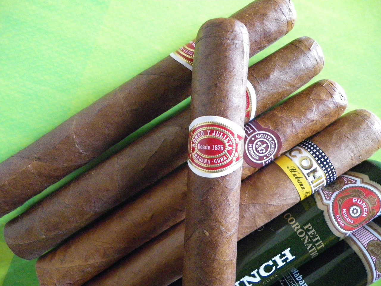 cigar cuba romeo julieta y free photo