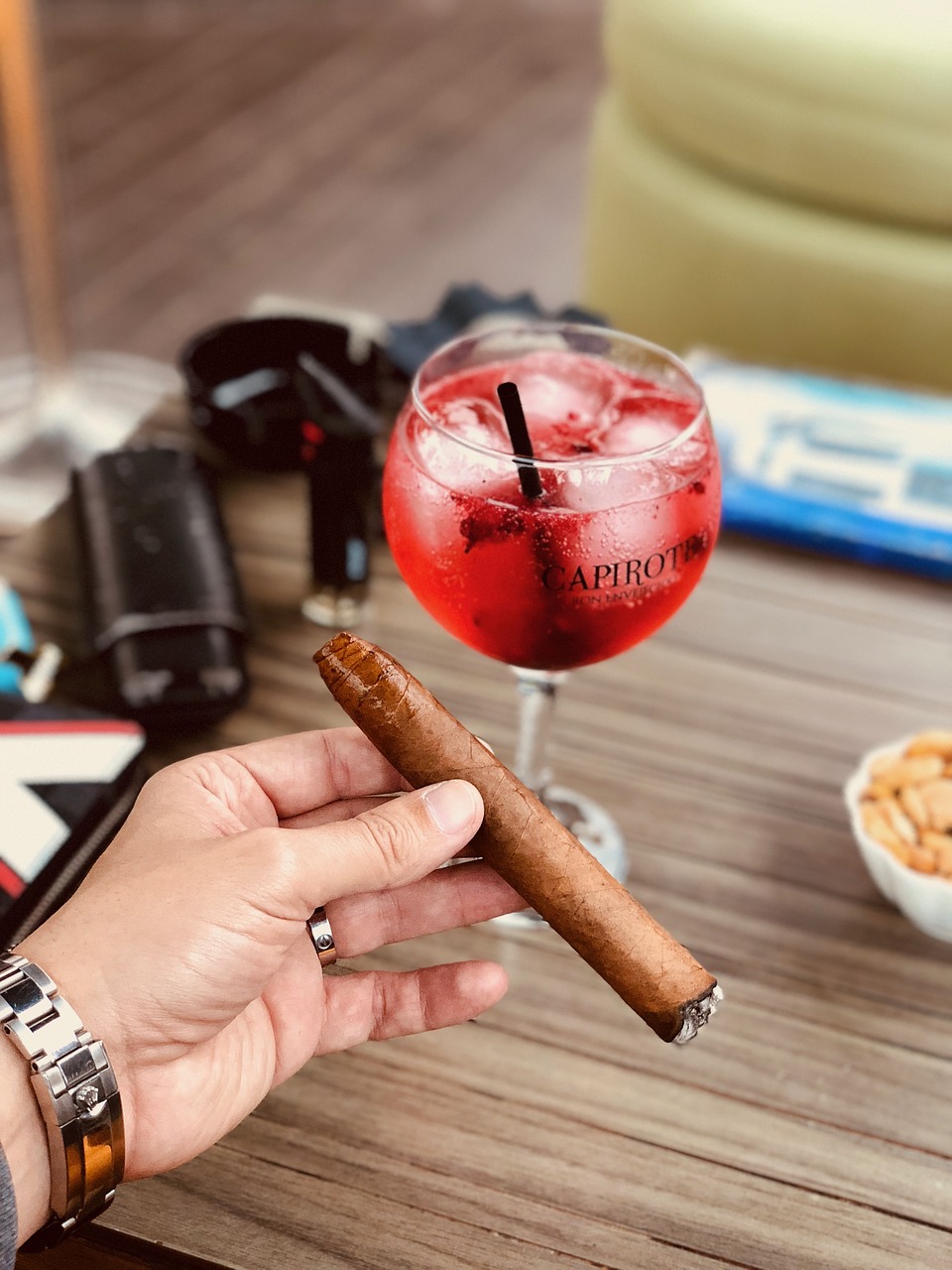 cigar  luxury  cuba free photo
