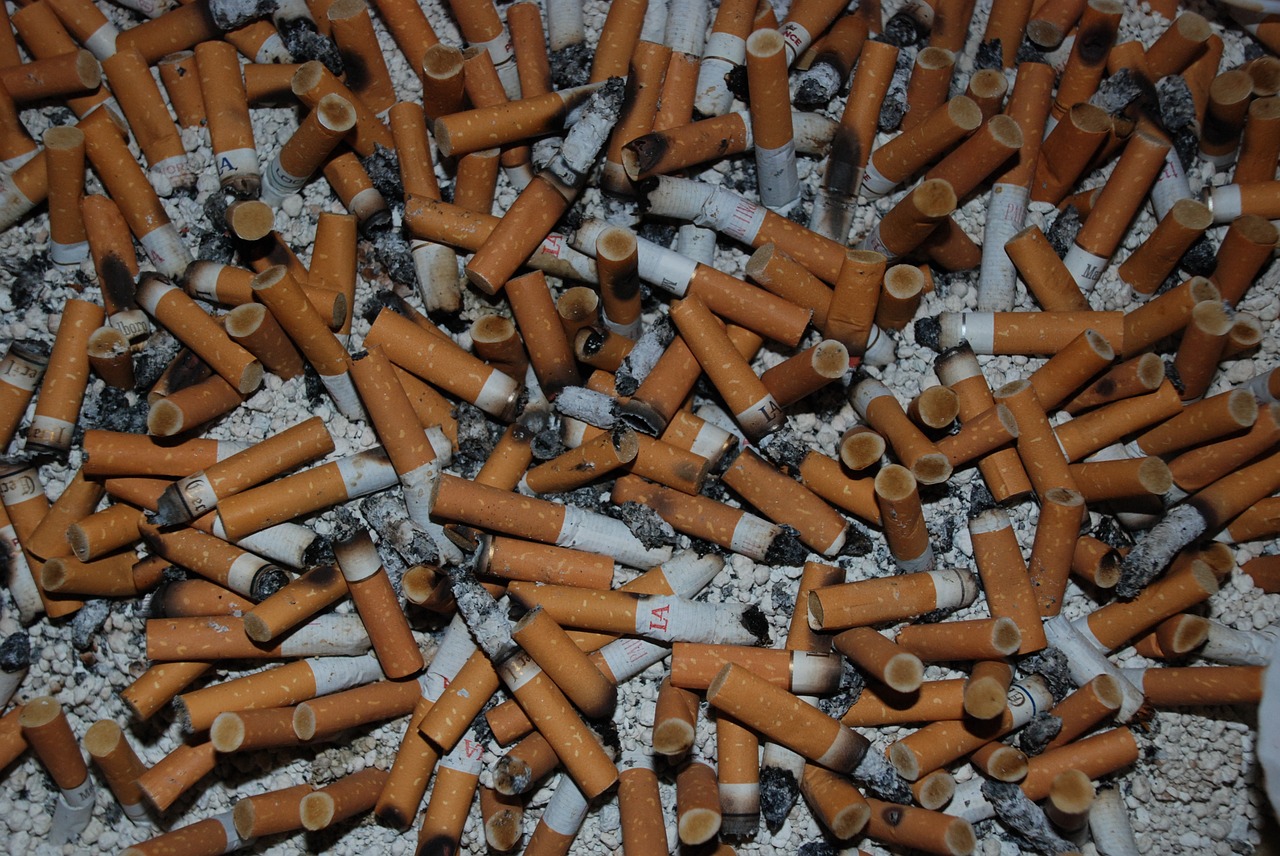 cigarettes addict smoking free photo