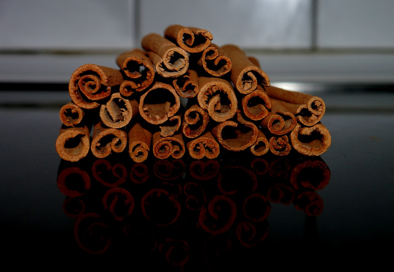 cinnamon cinnamon stick spice free photo