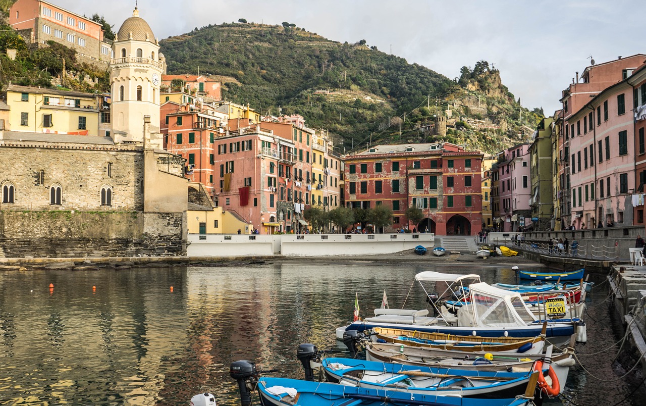 cinque terre europe italy free photo