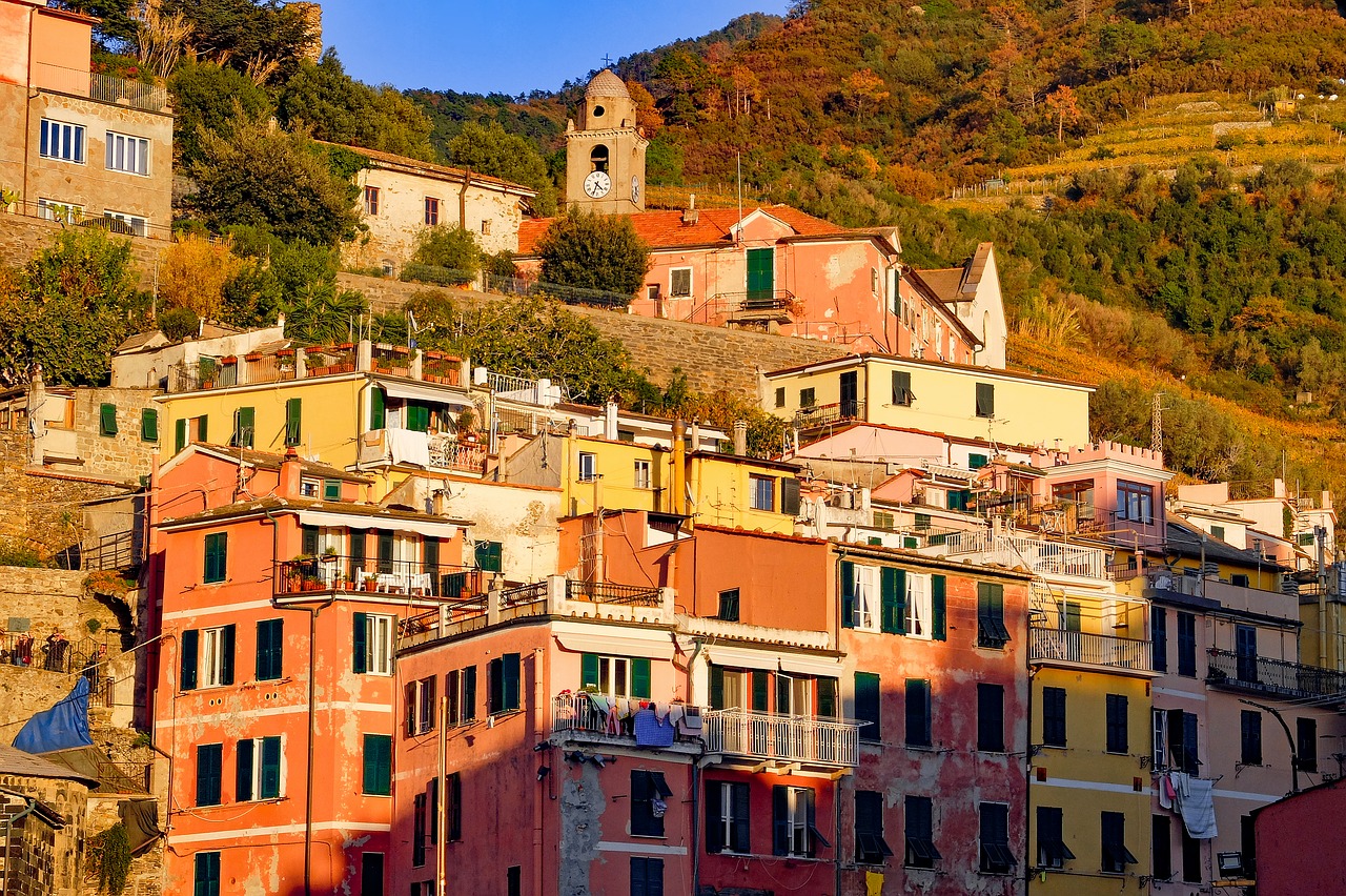 cinque terre vernazza village free photo