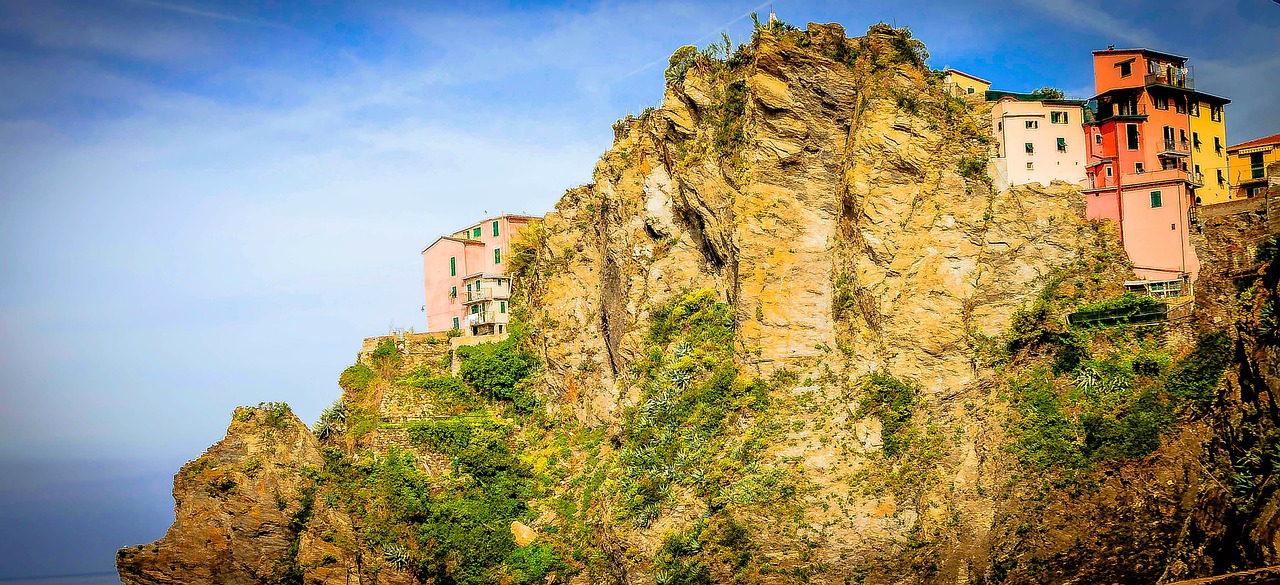 cinque terre italy cliff free photo