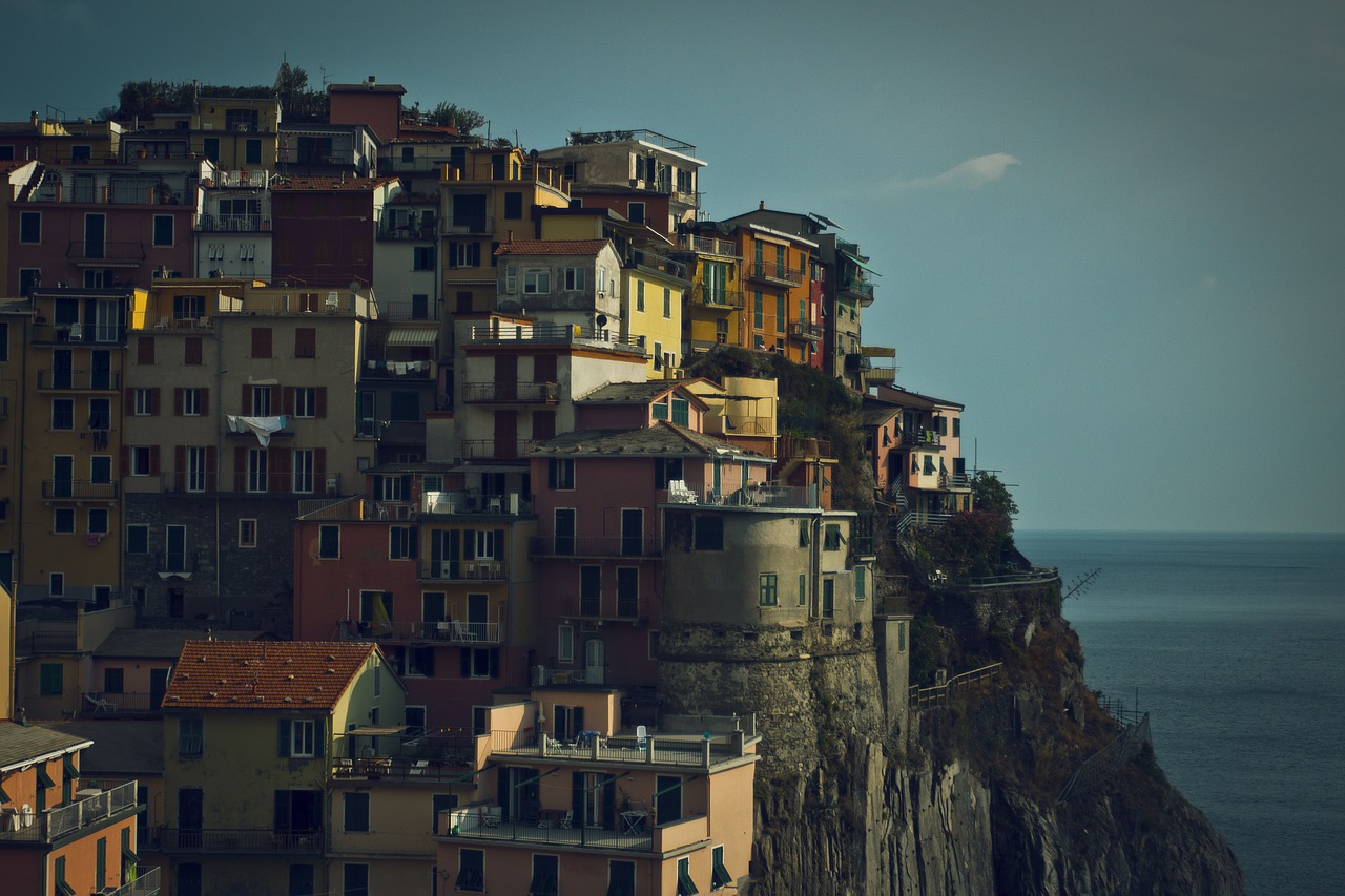 cinque terre italy coastline free photo