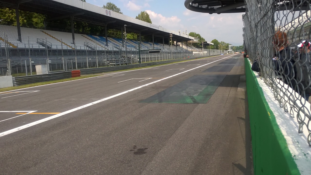 circuit monza straight free photo