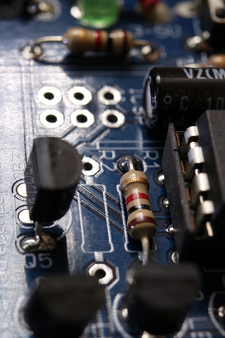 circuit  computer chip  electronics free photo