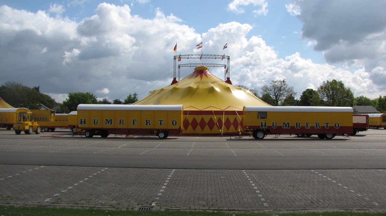 circus circus cars circus tent free photo