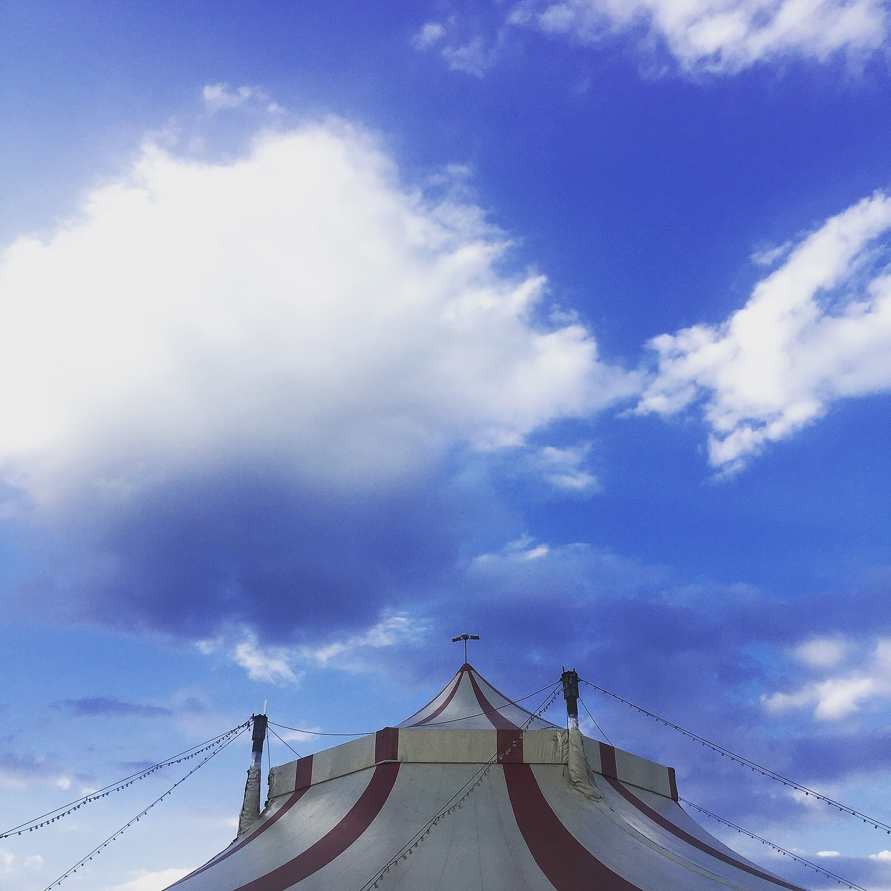 circus sky blue free photo