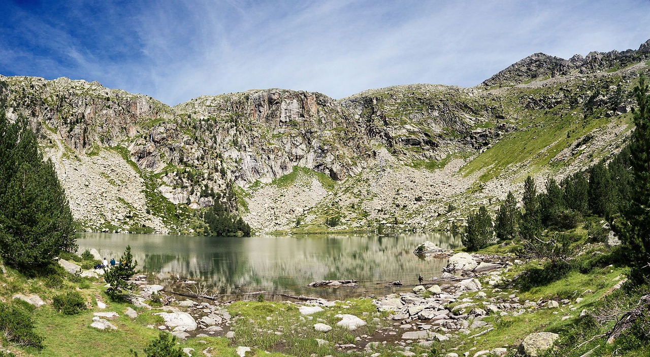 cirque pyrenees spain free photo