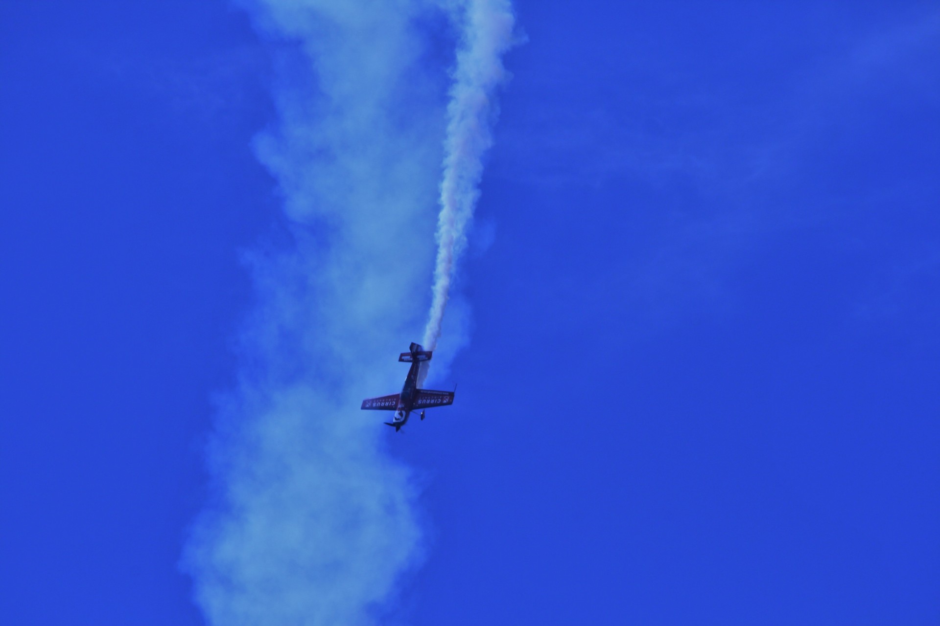 airplane aerobatic display free photo
