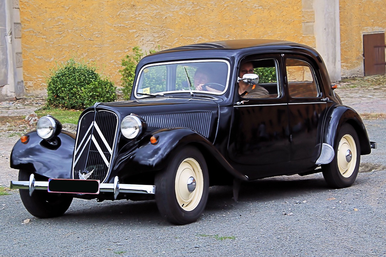 citroen 11cv oldtimer classic free photo