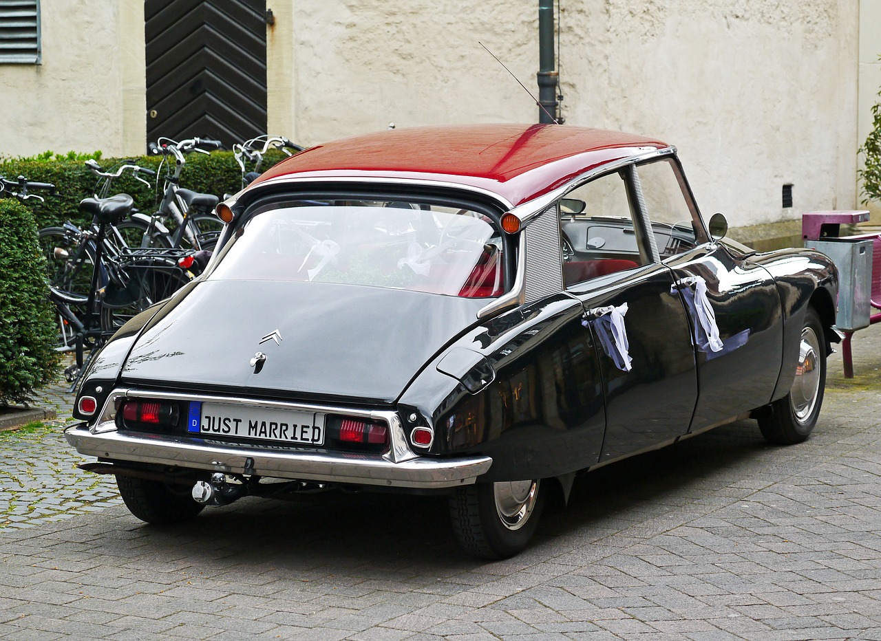 citroen ds19 wedding car free photo