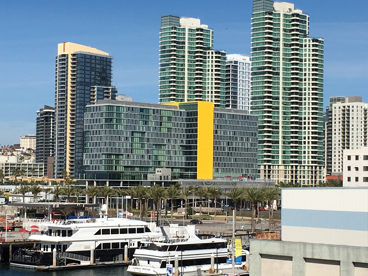 city waterfront skyline free photo