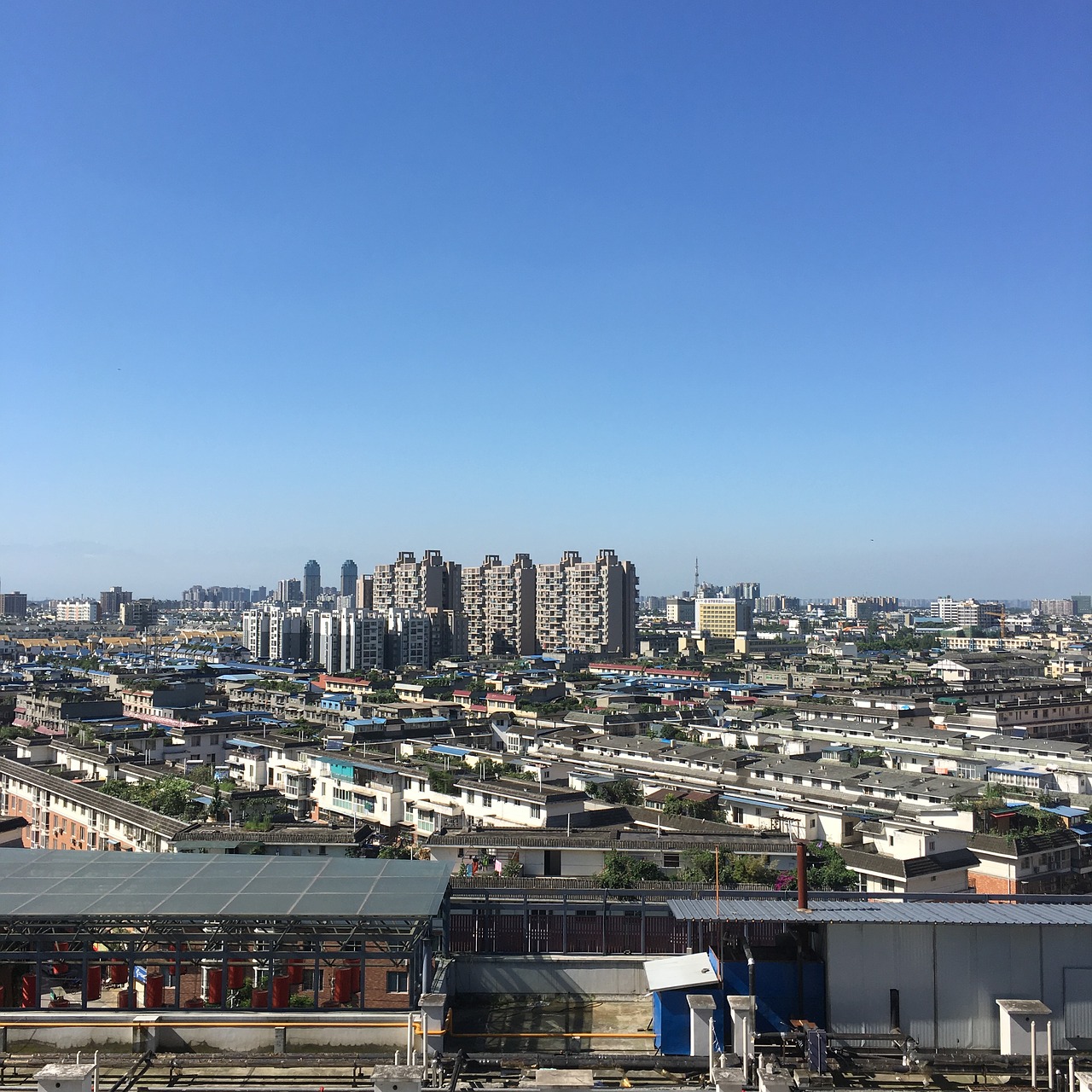 city blue sky wenjiang free photo