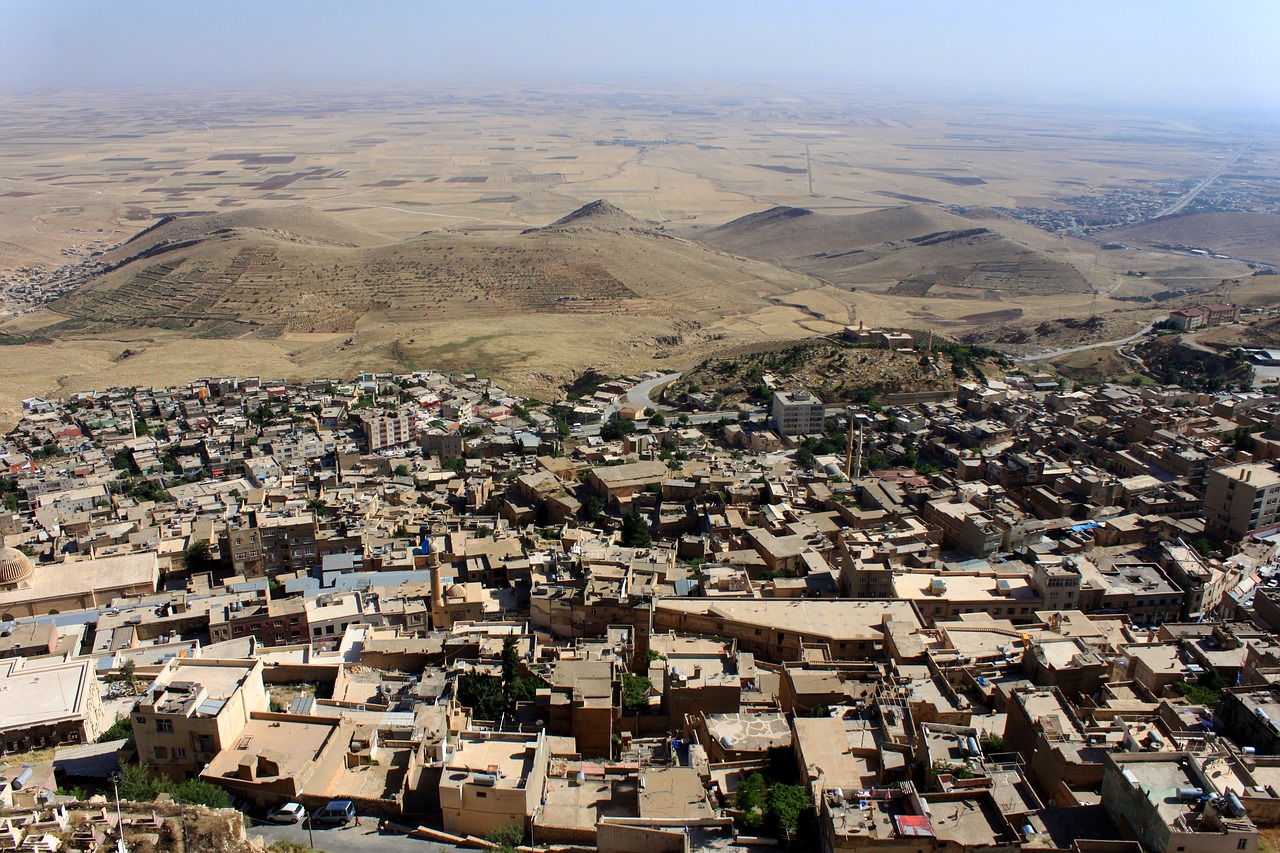 city mardin mesopotamia free photo