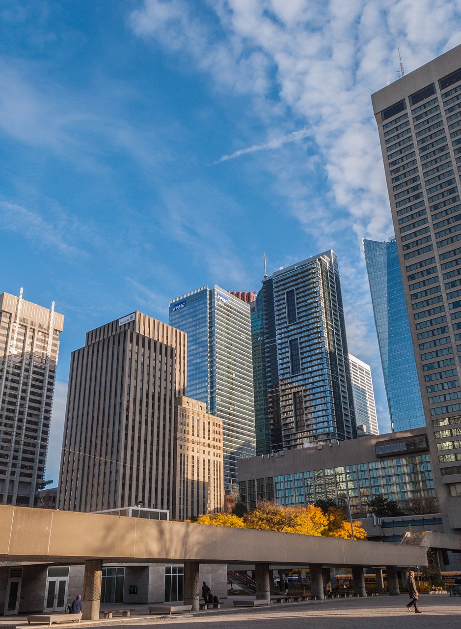 city toronto building free photo