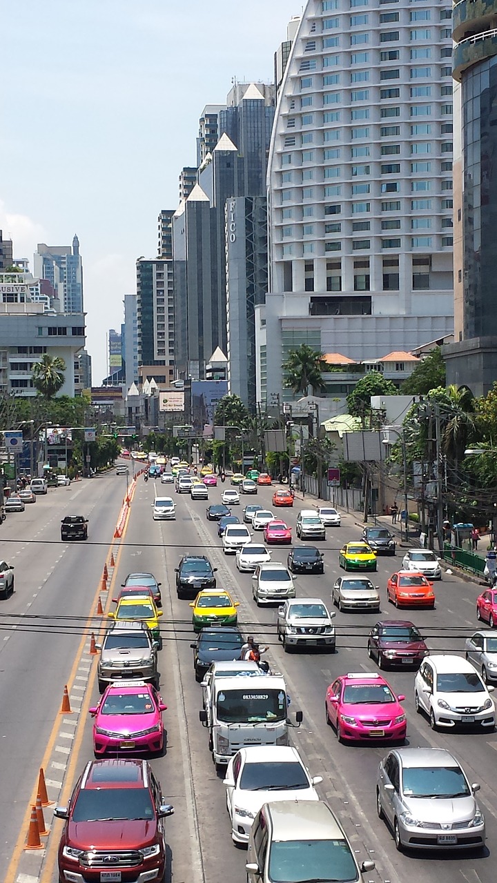 city traffic street free photo