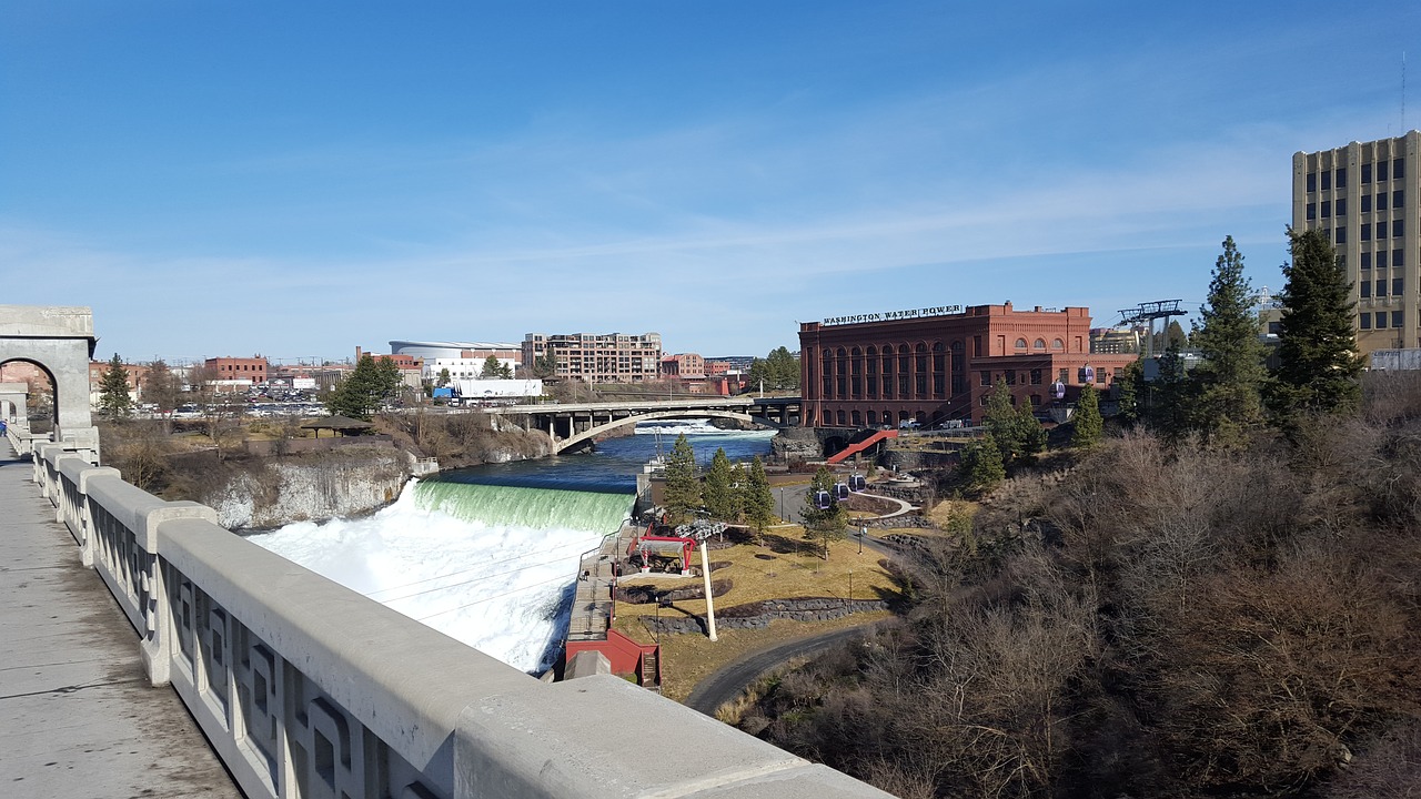 city water fall cityscape free photo