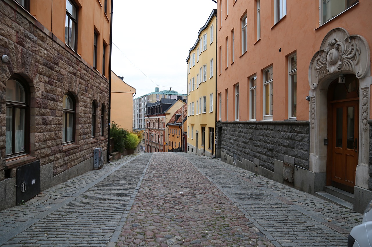 city cobblestone street free photo