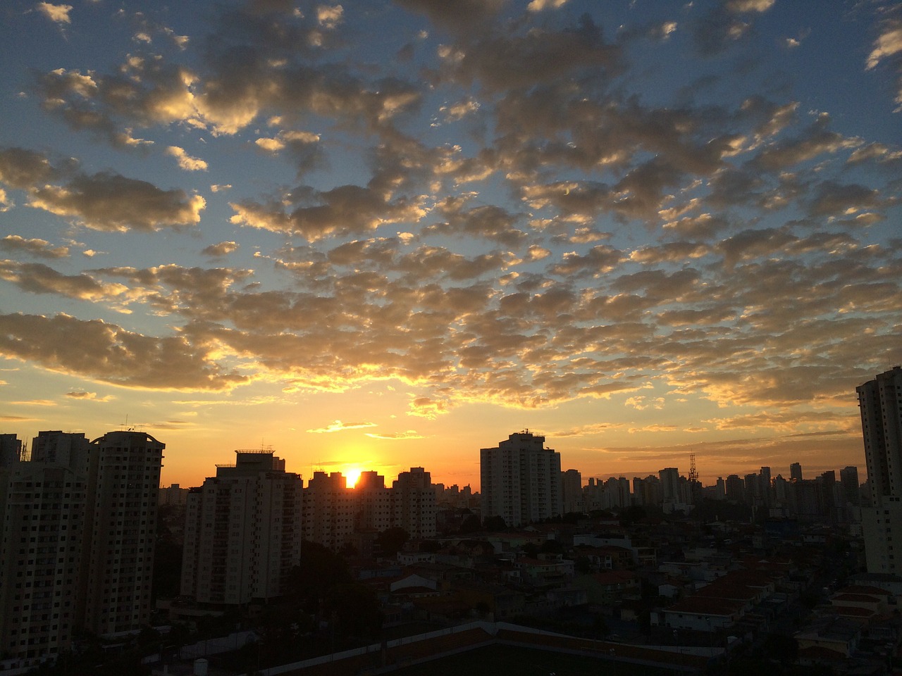 city clouds sunset free photo