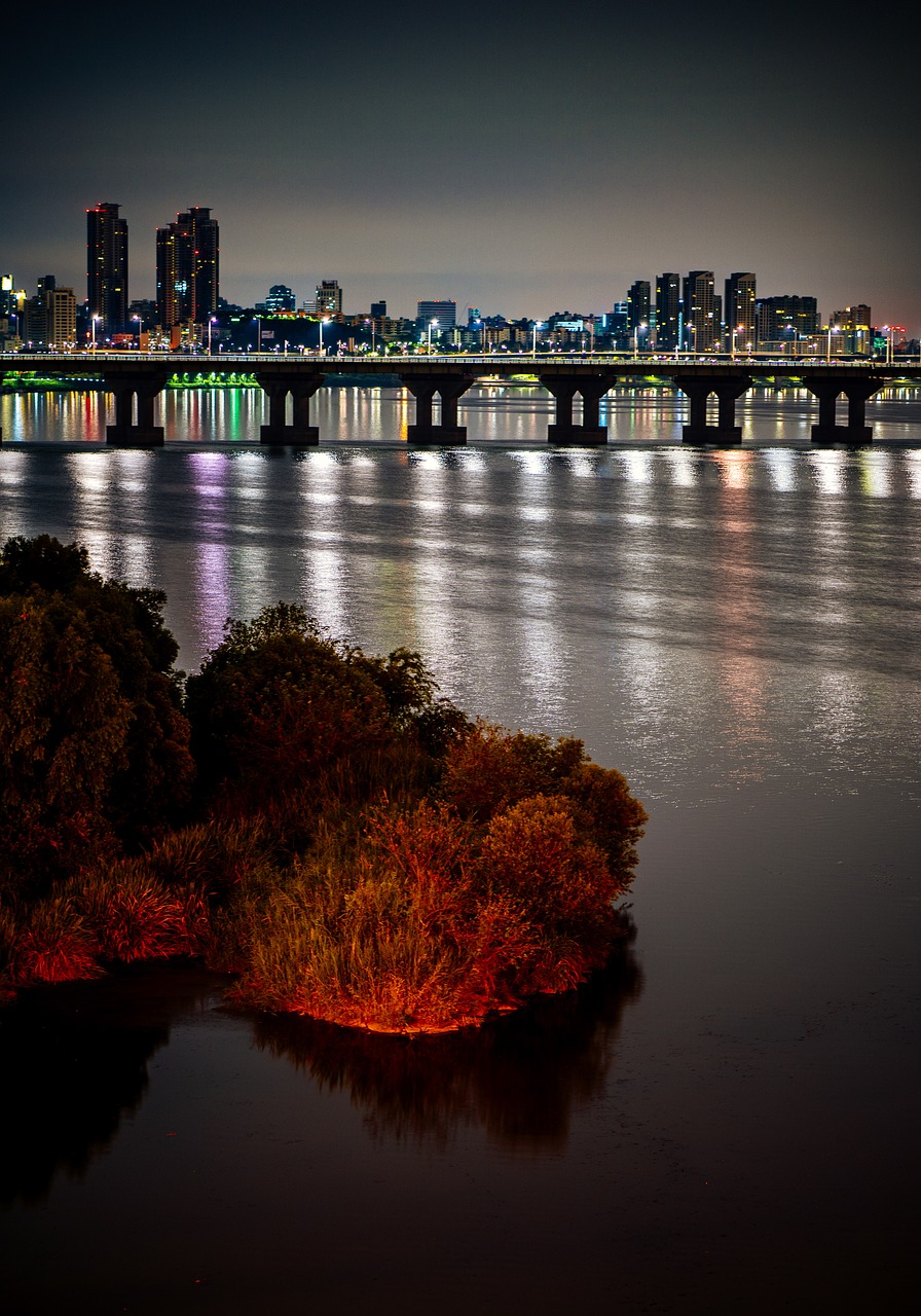 city  island  river free photo