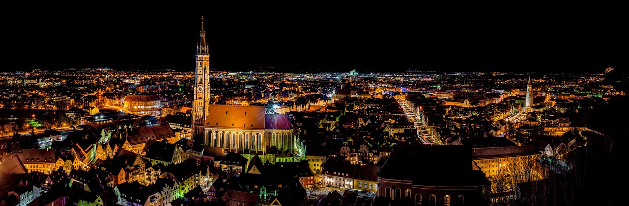 city  historic center  landshut free photo