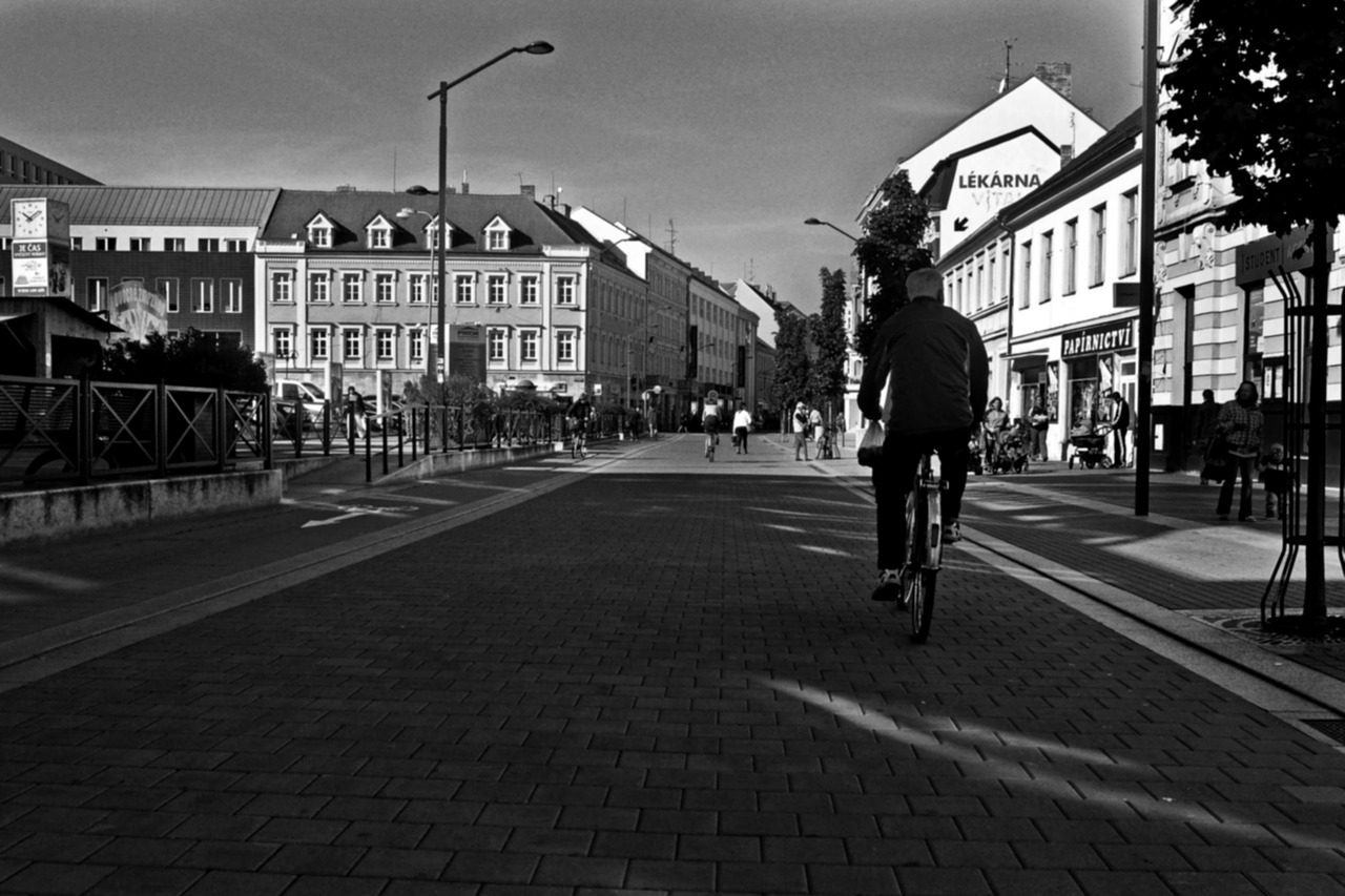 city people cyclist free photo