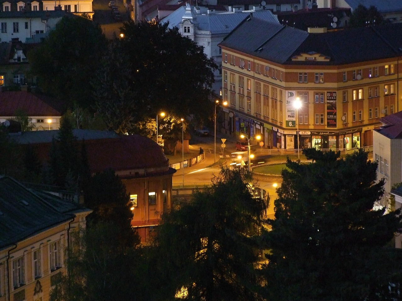 city trutnov night free photo