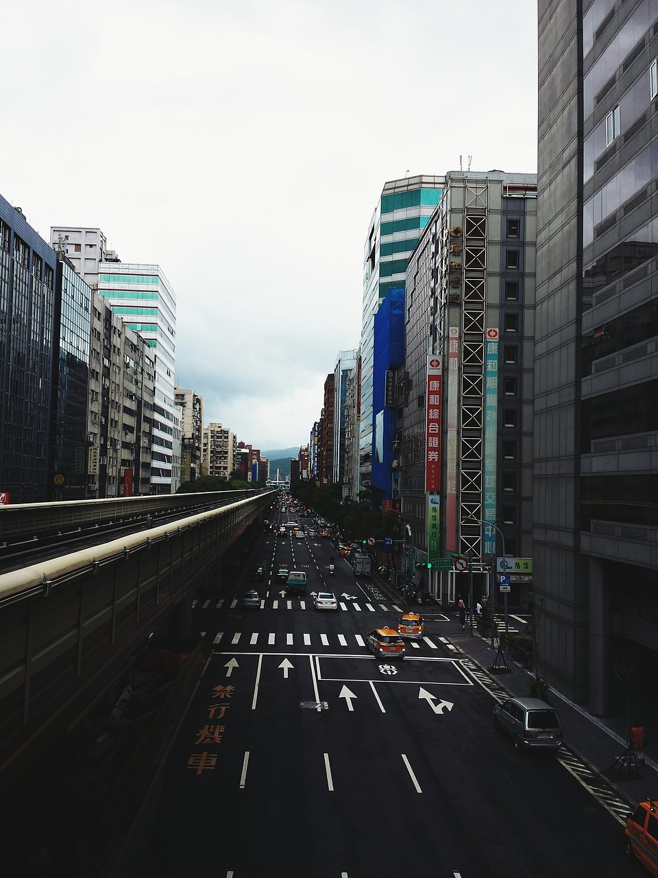 city street buildings free photo